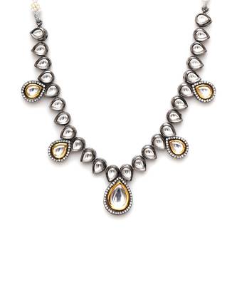 Gold tear drop dual tone kundan neckpiece 3