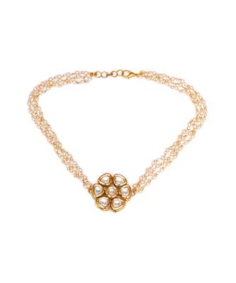 Gold kundan & pearl neckpiece 3