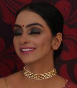 Gold kundan & pearl neckpiece