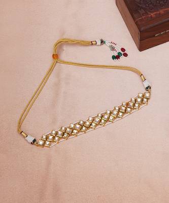 Gold kundan & pearl neckpiece 2