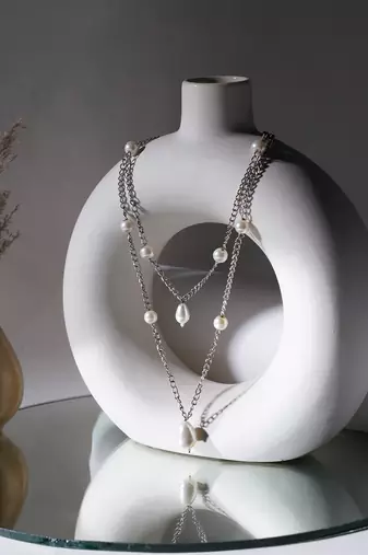 Silver layered pearl and silver neckpiece
