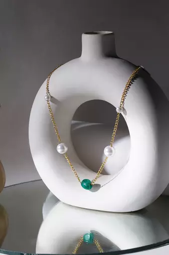 Gold layered pearl and emerald neckpiece