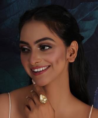 Gold kundan ring 1