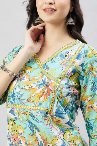 Winered women light blue printed w/d neck embroidered kurta