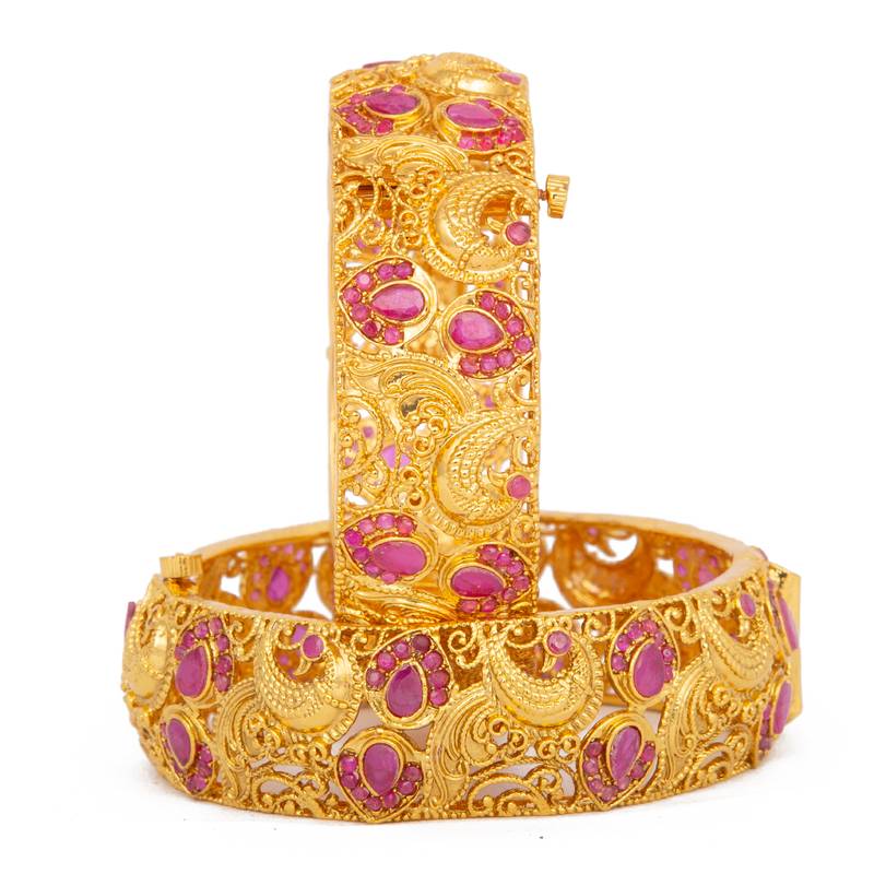 Rajwadi Gold Plated Brass Openable Kada/Bangles Set