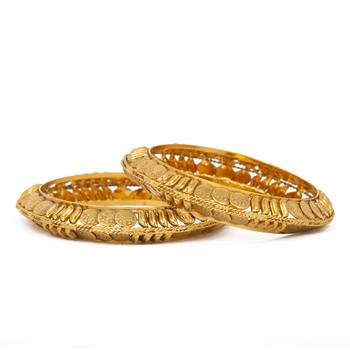 Rajwadi Gold Plated Brass Kada/Bangles Set 3