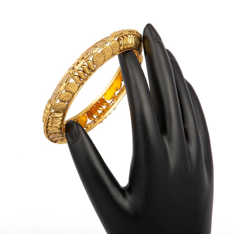 Rajwadi Gold Plated Brass Kada/Bangles Set