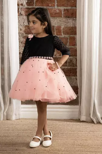 3/4th sleeves fit and flare dress with pulse beaded belt for baby girls - black & pink