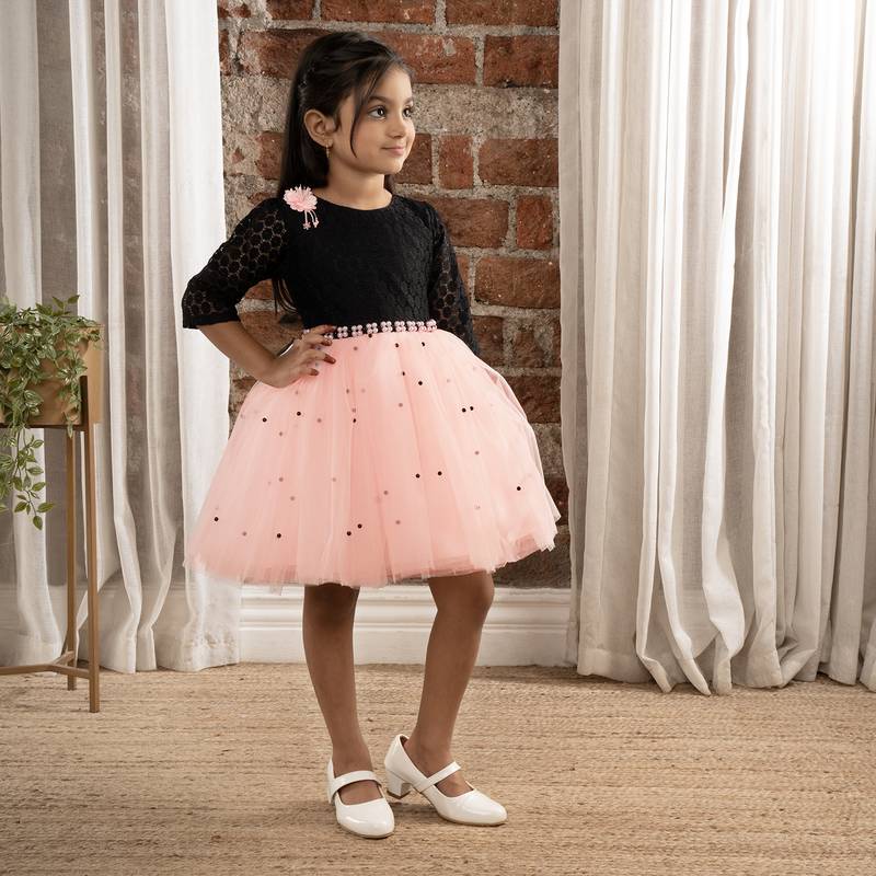 3/4th sleeves fit and flare dress with pulse beaded belt for baby girls - black & pink