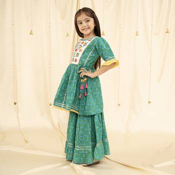 Three Fourth Sleeves bandhani Print and embroirdered, Lace Embellished Kurta & Garara set- Green 3