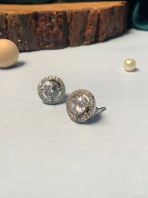 White silver plated stud earring 2