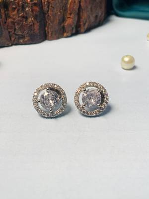White silver plated stud earring 4