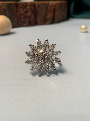 Charming floral silver plated american diamond ring 4