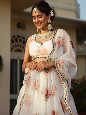 white organza floral printed lehenga set choli with dupatta with gota patti dupatta 5