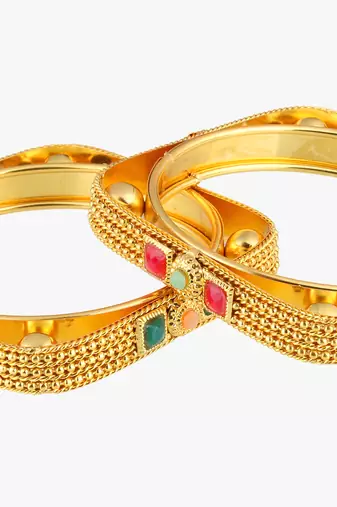 Set of two gold-plated bangles becautiful handcarfted bangle