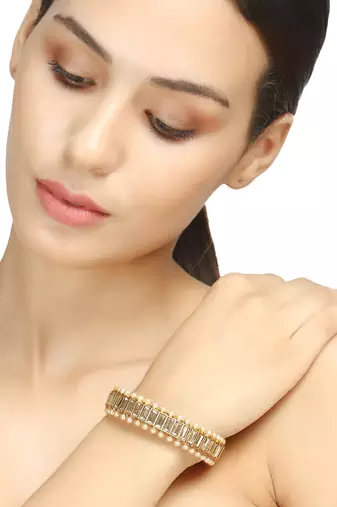 Women set of 2 24k gold-plated  becautiful handcarfted bangle