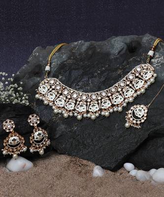 Green meenakari kundan choker set 2