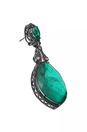 Green kundan dangler earrings