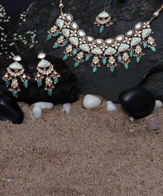 Mint meenakari kundan choker set 2