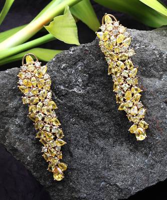 Gold kundan cubic zirconia dangler earrings 3