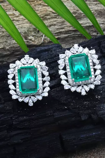 Deep emerald doublet kundan dangler earrings