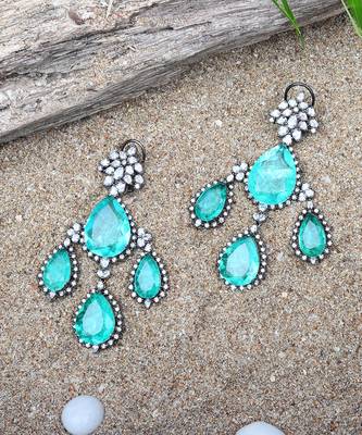 Vivid green emerald kundan dangler earrings 3
