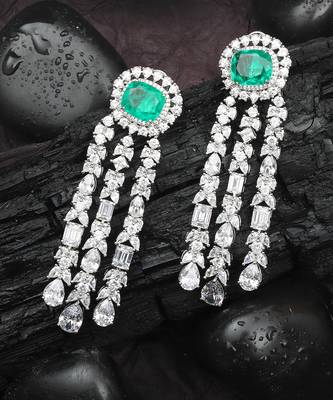 Deep emerald kundan dangler earrings 3