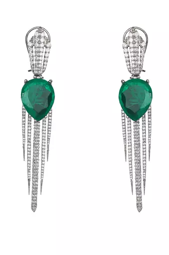 Green kundan dew drop shaped dangler earrings