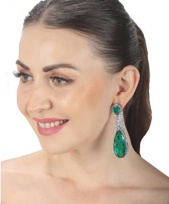 Emerald green doublet kundan dangler earrings 1