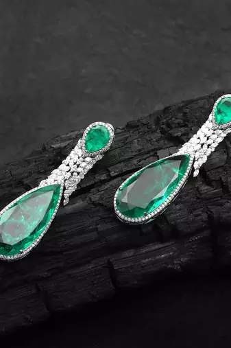 Emerald green doublet kundan dangler earrings