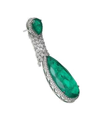Emerald green doublet kundan dangler earrings 4