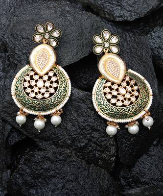 Green kundan & meenakari chaandbaali earrings 3