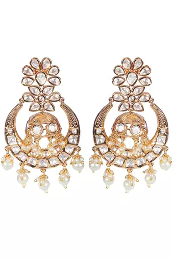 White kundan chaandbaali earrings