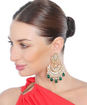 Green kundan and polki chaandbaali earrings 2
