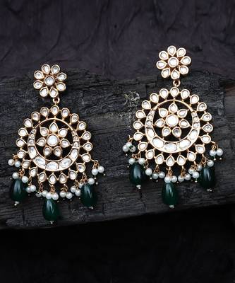 Green kundan chaandbaali earrings 5