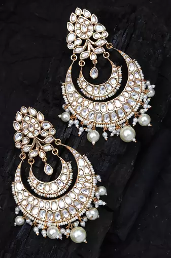White kundan and polki chaandbaali earrings