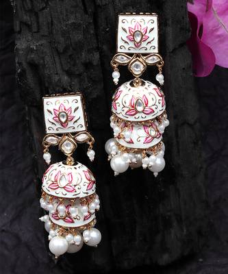 Ivory and pink meenakari kundan jhumkas 5