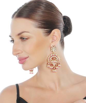 Red kundan chaandbaali earrings 1