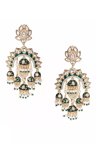 Green kundan chaandbaali earrings