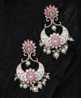 Pink & white kundan chaandbaali earrings 5