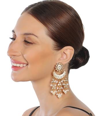 White meenakari kundan chaandbaali earrings 1