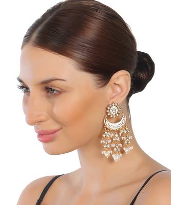 White meenakari kundan chaandbaali earrings 2