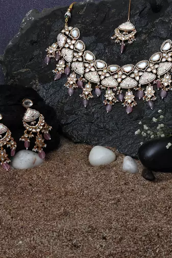 Pink and white meenakari kundan choker set