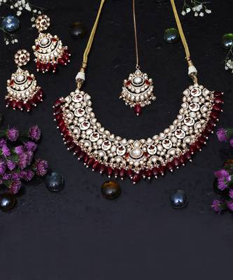 Vibrant red meenakari kundan choker set 2