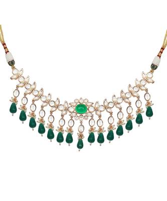 Emerald green kundan choker set 3