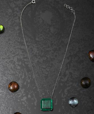 Green kundan necklace 2