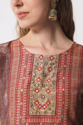 Maroon Brown Embellished Silk Blend  Kurta pant  with Dupatta Set 4