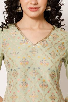 Pista Woven Silk Blend  Kurta pant  with Dupatta Set 4