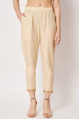 Cream Woven Silk Blend  Kurta pant  with Dupatta Set 5