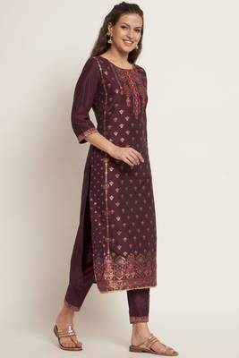 Dark Wine Woven Silk Blend Women's Kurta, Pyjama & Dupatta Set 3